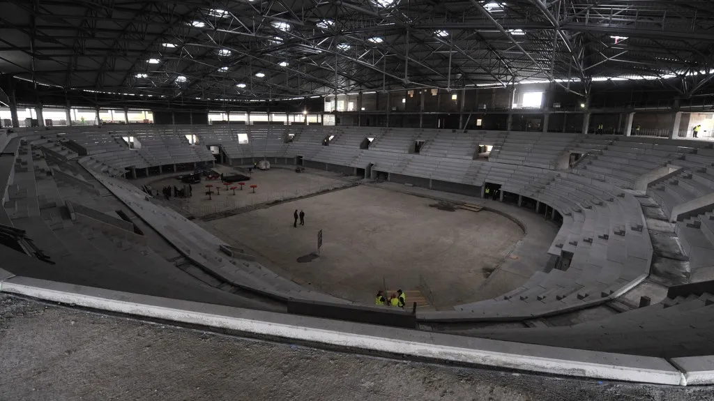 Stavba třineckého zimního stadionu