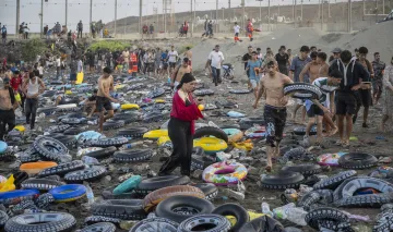 Tisíce Maročanů pronikly do španělského města Ceuta