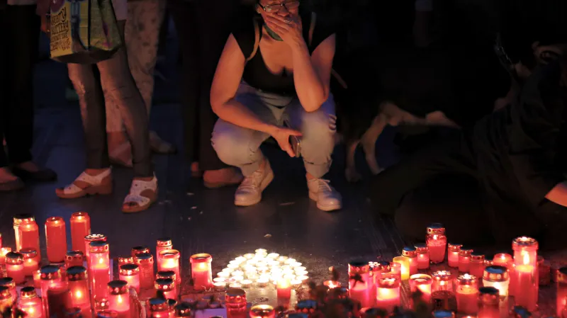 Pieta za zavražděnou rumunskou dívku