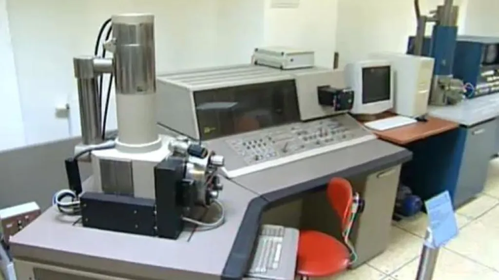 Dodnes se v Brně vyrábí až čtvrtina světové produkce elektronových mikroskopů