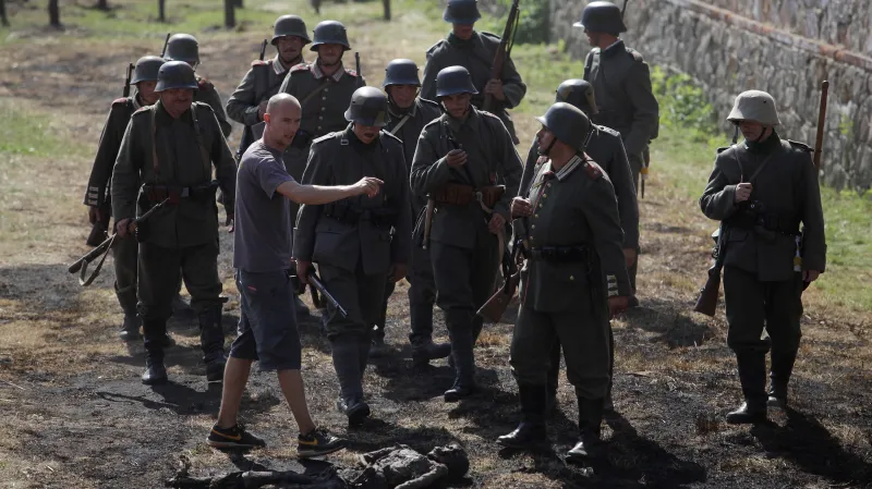 Natáčení seriálu První republika