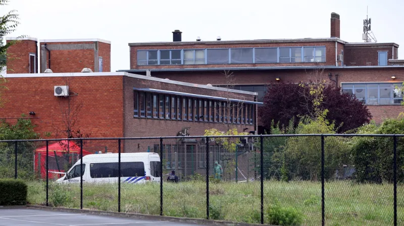 Policie u kriminologického institutu v Bruselu