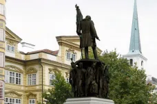 Reportéři ČT: Spory kolem sochy maršála Radeckého pokračují. Pro jedny „masový vrah“, pro jiné unikátní dílo