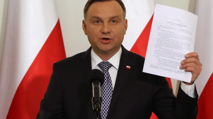 Události: Polsku hrozí pozastavení hlasovacích práv v EU kvůli justiční reformě