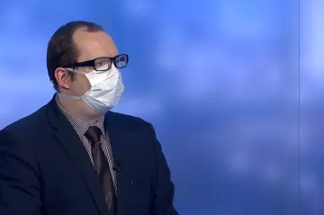 Lidé v Česku kvůli pandemii přišli o 90 tisíc let života, odhaduje vědecká iniciativa Sníh