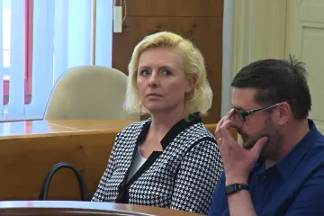 Obhajovat se musela kvůli vytěžené suti. Starostku Chropyně soud zprostil viny