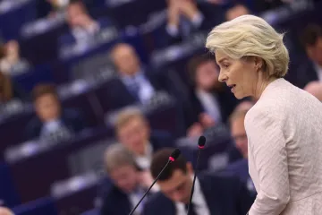 Europoslanci budou hlasovat o nedůvěře EK