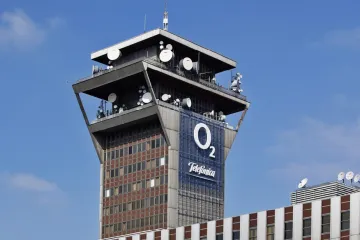 Internetová revoluce? Telefónica dostala nabídku na odprodej vysílačů