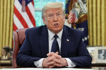 Trump vyzval státy k tvrdšímu zásahu proti demonstrantům. Jinak nasadí armádu
