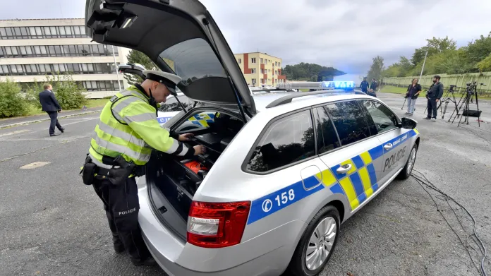 Policie představila nové služební vozy