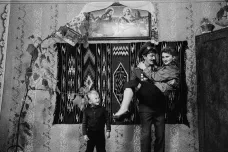 Nostalgie po světě, v němž už nedovedeme žít. Tři fotografové na Ukrajině zachytili Ztracenou Evropu