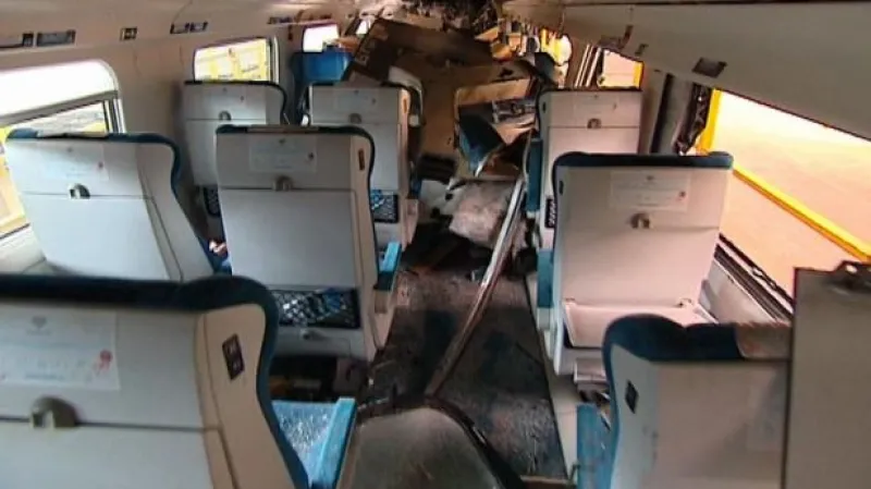 UDÁLOSTI: Řidič kamionu je ve vazbě, pendolino čeká na prohlídku