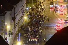 Lidé v centru Prahy demonstrovali za bezpečí LGBTQ+ komunity. Podnětem byla vražda v Bratislavě