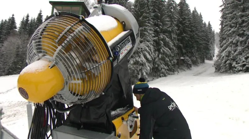 Sněžné dělo na Špičáku