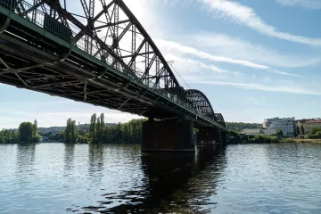Stát ustoupil od záměru nahradit most na pražské Výtoni, má se rekonstruovat