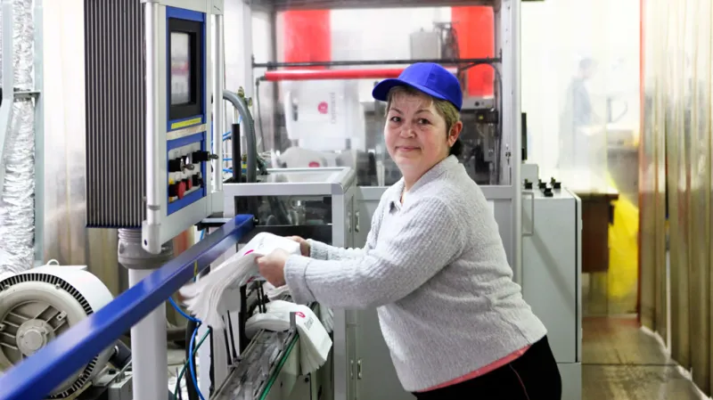 Výroba igelitových tašek a fólií