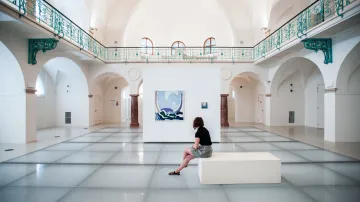 Obraz Františka Kupky Vanoucí modře z roku 1923