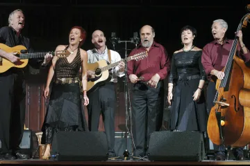 Spirituál kvintet se loučí. Před rokem 1989 i díky němu lidé věřili, že jednou budem dál