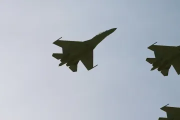 Evropa se probudila, Polsko a Trump na bezpečnost ještě přitlačí, zaznělo v 90′ ČT24