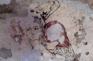 Unikátní fresky objeveny v bývalém vojenském skladu zeleniny