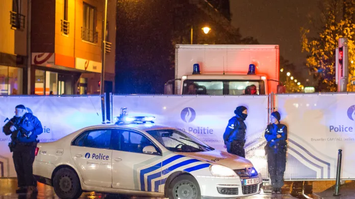 Ulice Bruselu hlídá policie