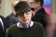 Smutný Woody Allen napsal vtipné paměti. A mimochodem: Obtěžoval svou dceru?