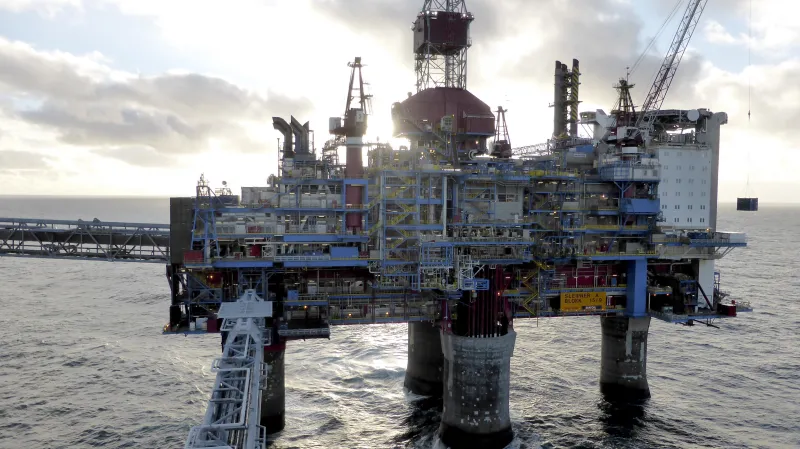 Ropná plošina firmy Statoil u Stavangeru