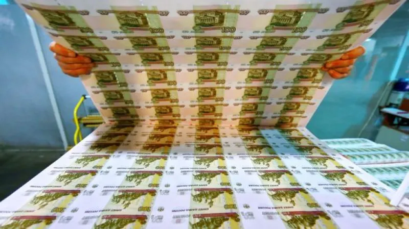 Ekonom: Je to pochopitelný krok, ale možná nebude stačit