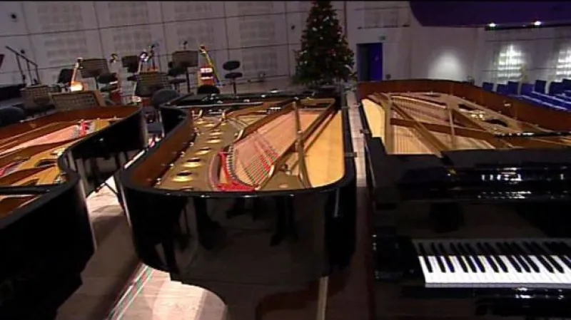 Koncert pro tři klavíry
