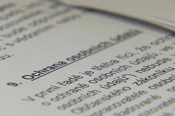 Sdílení osobních údajů – k čemu se musí lidé zavázat a co je už příliš?