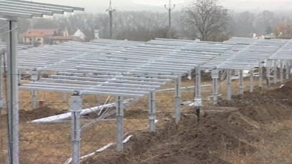 Solární elektrárna ve Znojmě-Oblekovicích