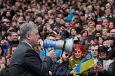 První pokus o ukrajinskou předvolební debatu nevyšel. Dorazil jen Porošenko