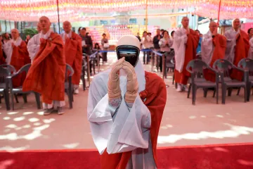 V Jižní Koreji se robot stal buddhistickým mnichem