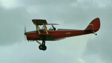 Závod dvouplošníků Great Tiger Moth