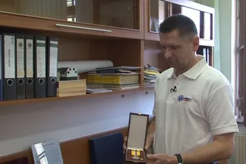 Lékař Rudolf Zvolánek získal za záchranu života ocenění prezidenta