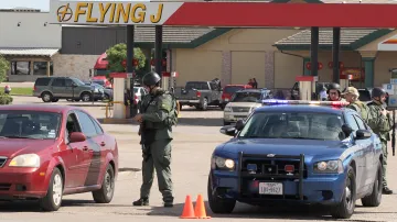 Úřady vyšetřují přestřelku v blízkosti restaurace Twin Peaks
