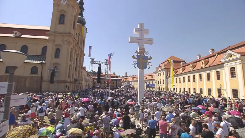 Události: Na Velehradě vyvrcholily Cyrilometodějské slavnosti