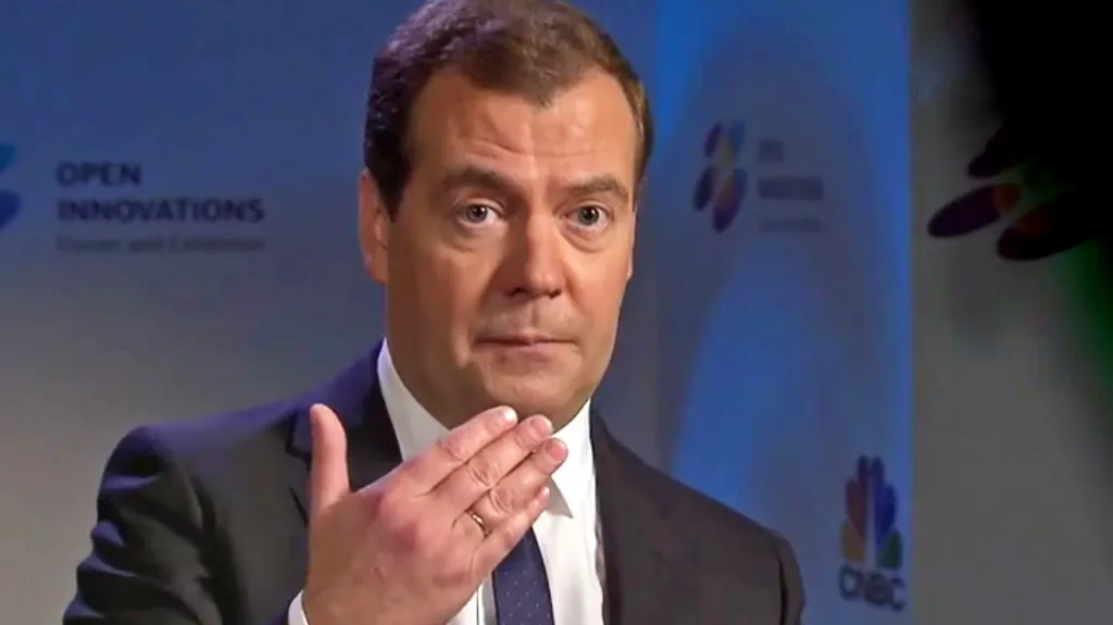 Dmitrij Medvěděv v rozhovoru pro CNBC