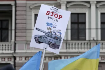 Uprchlí Rusové čelí obtížím. Lotyšsko i Finsko přitvrzují a kritiky Putina nerozlišují