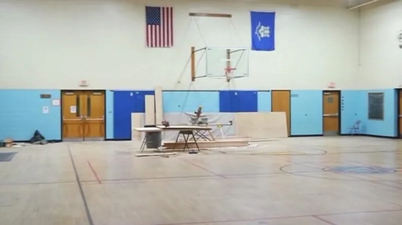 Děti z Newtownu se vrátily do nové školy