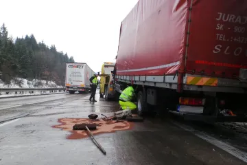 Hromadná nehoda u Lipníku, D1 je uzavřená