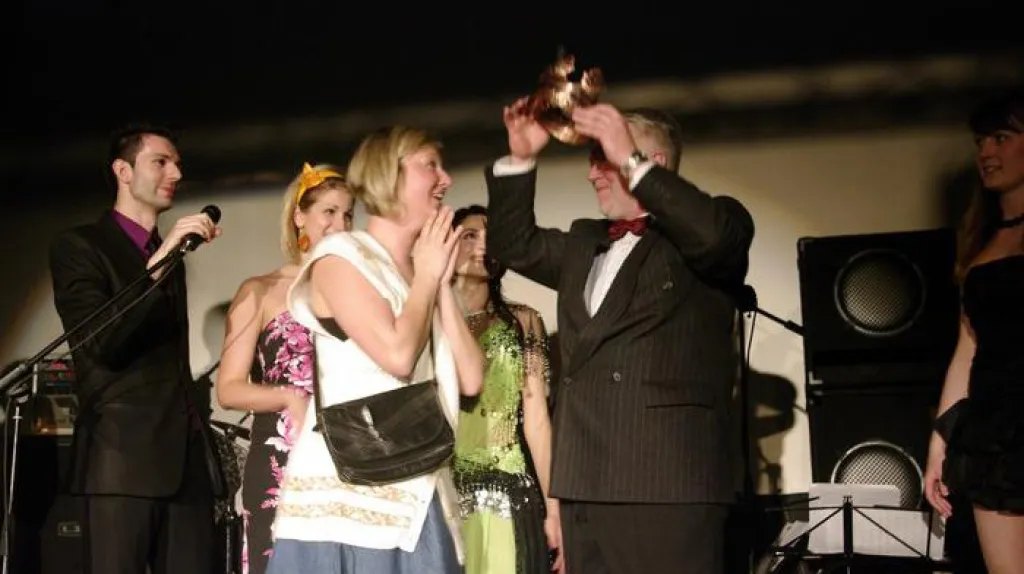 Volba Miss Ratajsko na Hasičském plese 2012