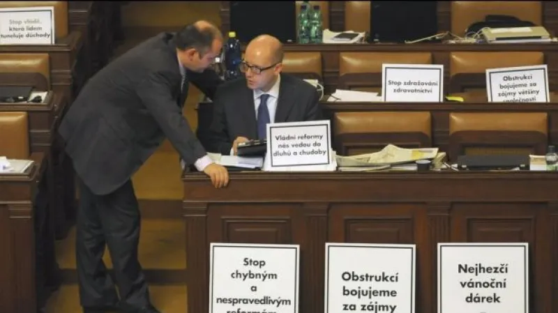 Co ve sněmovně bylo a bude