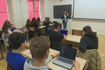 Budoucí učitelé by se měli jinak učit, reforma zavede víc praxe