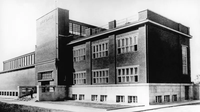 Ostravský dům umění v roce 1933