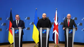 Brífink ministrů obrany Německa, Velké Británie a Ukrajiny