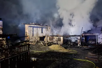 Hasiči likvidovali požár hospodářského stavení na Šumpersku