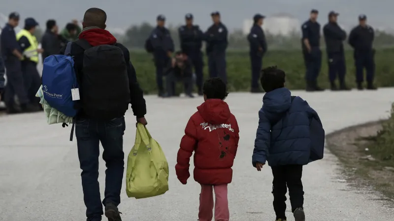 Uprchlíci na řecko-makedonské hranici