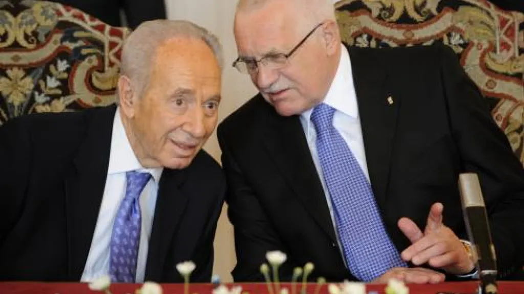 Klaus, Peres