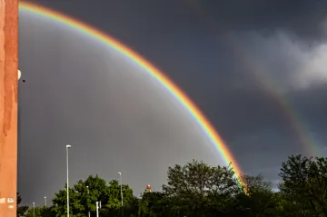V květnu se daří duze. Nejlépe bývá vidět ráno nebo v podvečer